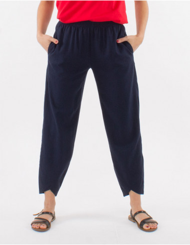 54% linen 46% viscose pants with 2 pockets and elastic belt